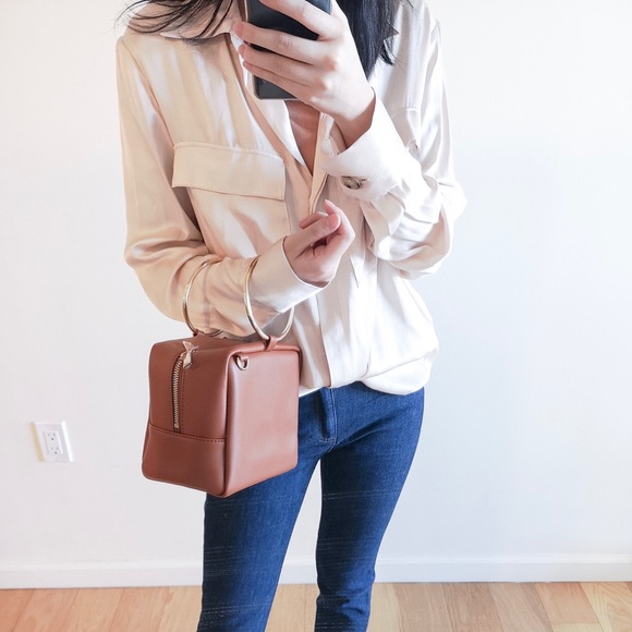 🎉Summer SALE Circle hardware cube bag - Picture 2 of 8